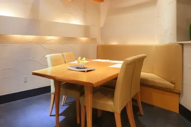 塩握りと漬けいくら 寿し長 栄(はる)