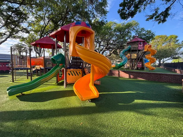 Downtown Auburndale park