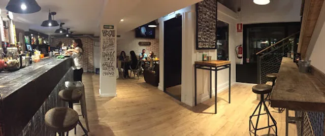 BAR ZEPHYR - Dogtown Coffee - GIJON