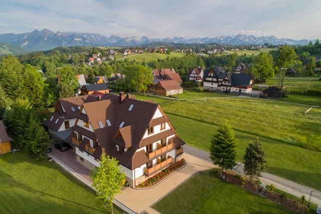 Willa Litworowy Staw