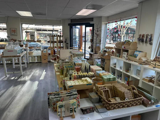 Ethos Los Altos (formerly Right On! Refillery)