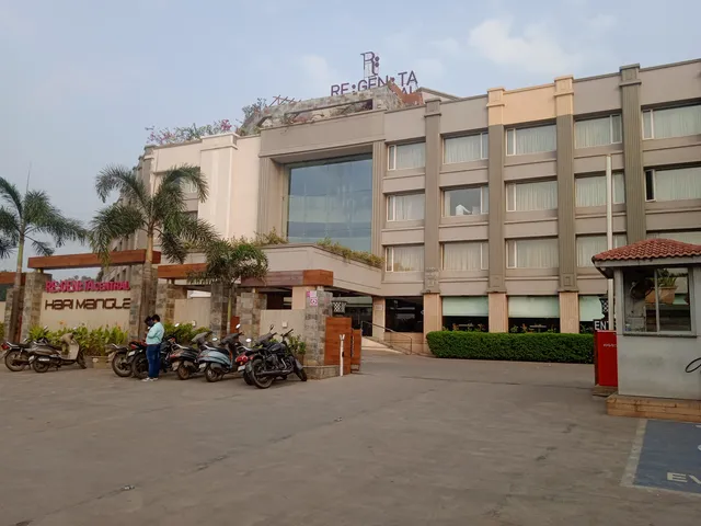 Regenta Central Harimangla, Bharuch