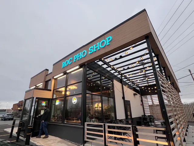 Roc Pho Shop