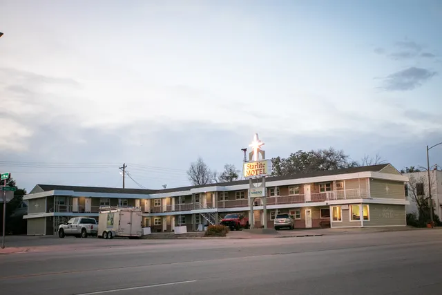 Starlite Motel