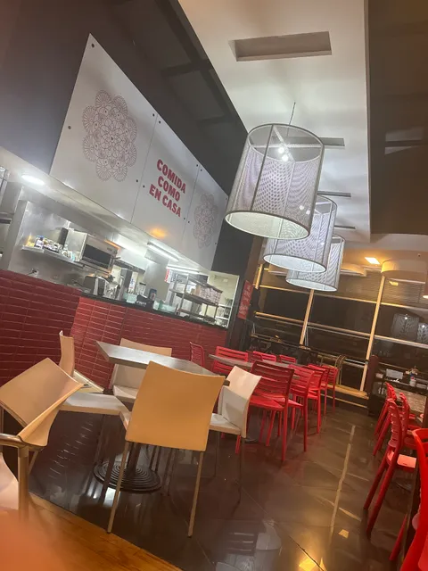 Los Pollitos Santa Ana