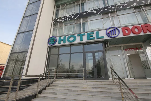 HOTEL "MERCURI MERIDIAN"