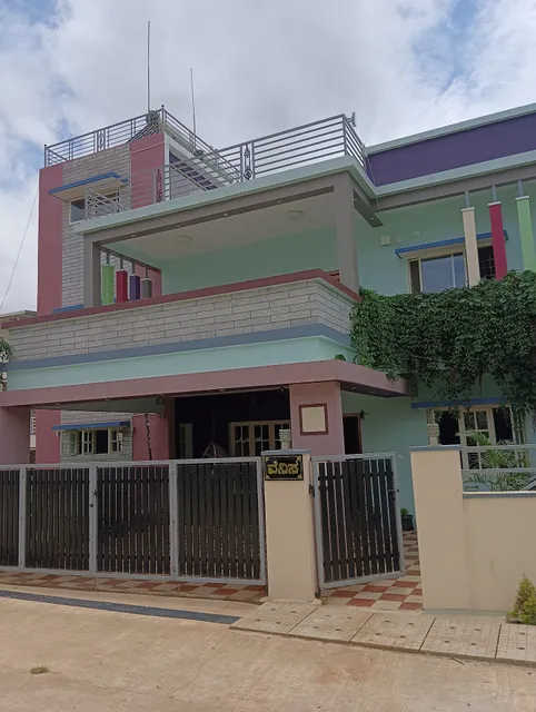 Venissa Service Apartment