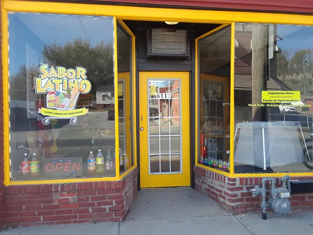 Sabor Latino, Tienda Latinoamericana