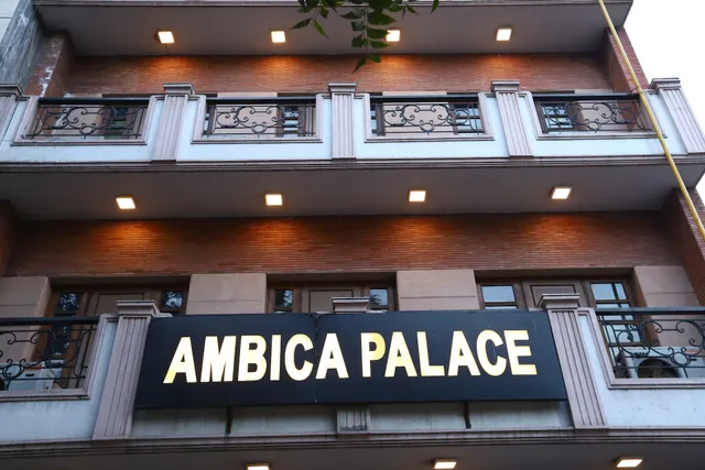 Hotel Ambica Palace