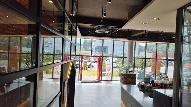 할리스 제주연북로DI점