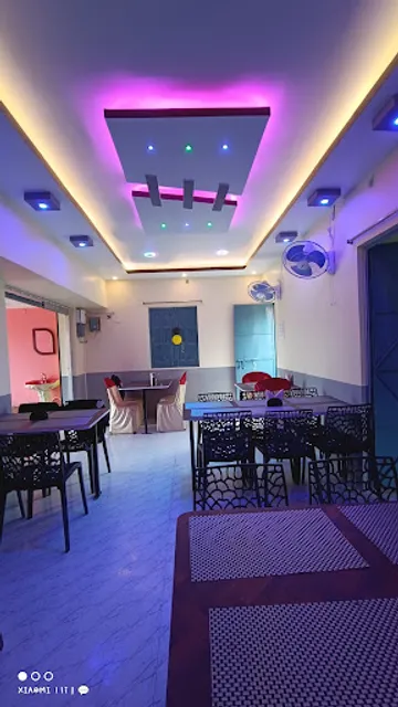 THE NIGHT BIRDS CAFE AND RESTAURANT