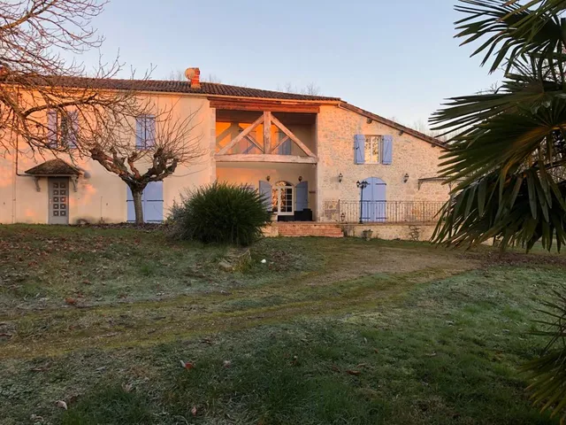 Field House Du Bois Manuel