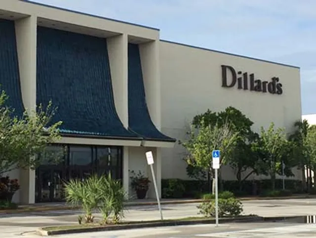 Dillard's