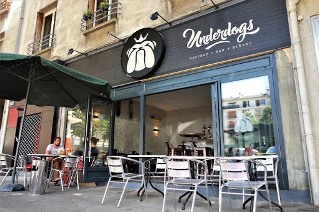 UNDERDOGS - Beer bar