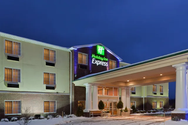 Holiday Inn Express & Suites Ashtabula-Geneva by IHG