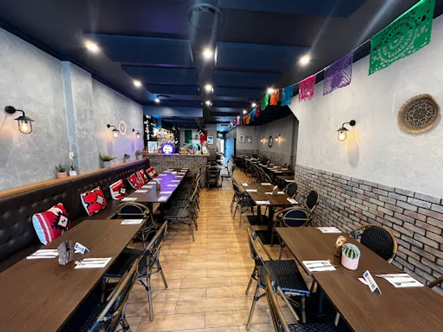 Saborito Mexican-Dining & Bar