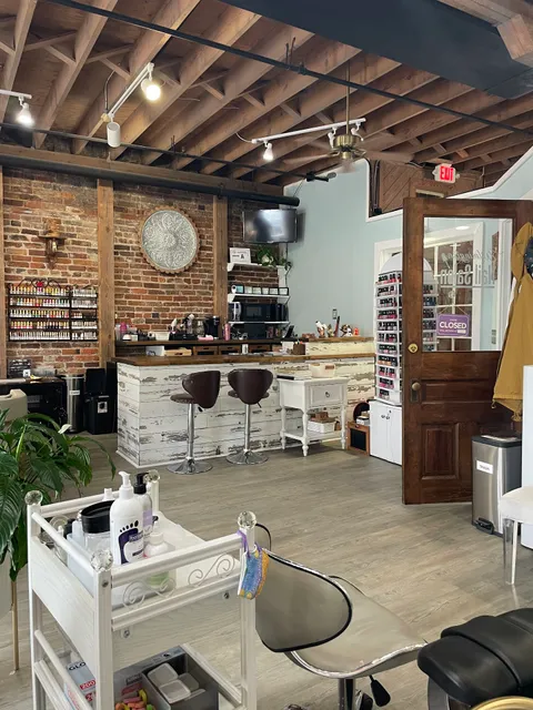 Wilmington Nail Salon