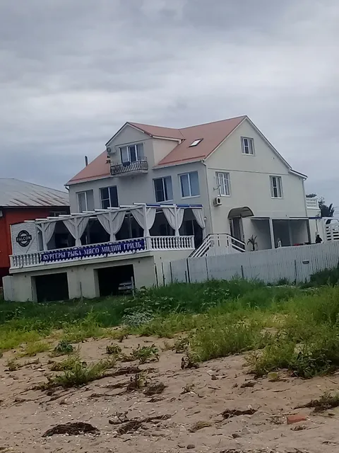 Фалькон Тамани