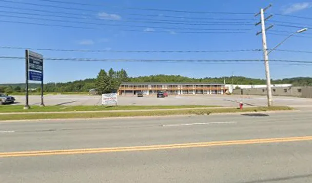 The Clubhouse Bar and Lounge