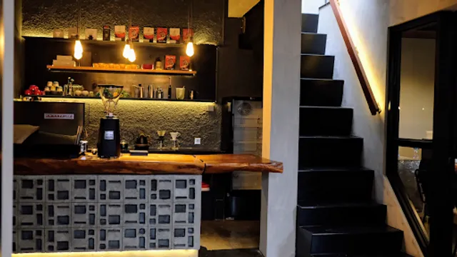 Milestones Coffee House & Casual Dining