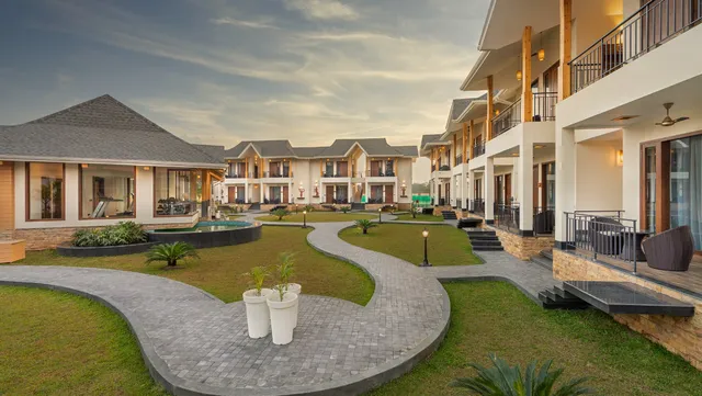 Repose Highway Resort