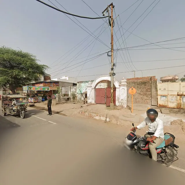 Radha Rani Bhojnalaya & Chatpata Food king