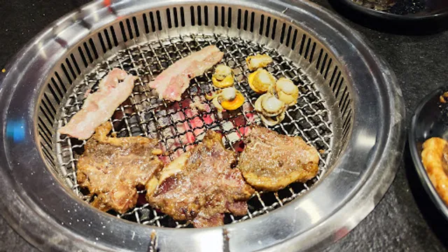 逐鹿炭火燒肉