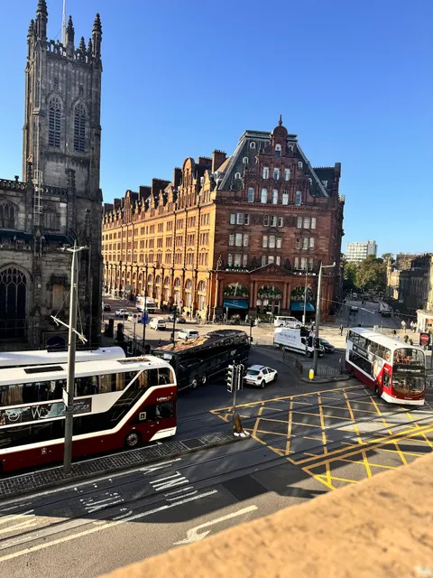 Destiny Scotland - Princes Street Residence