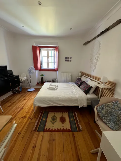 #STAYATmyHOME - Lisbon - Avenida