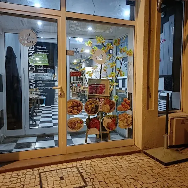 Dapur Omah Povóa Restaurante