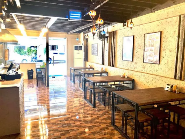 Dani's Palace Shawarma and Grill - Bangoy