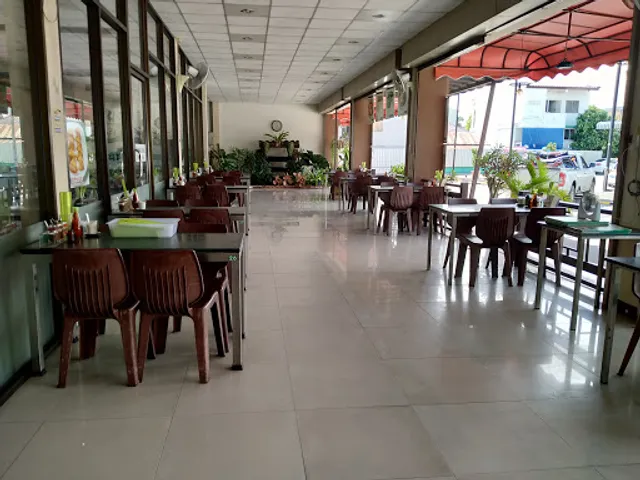 Jiang Fish Ballถนนอารักษ์