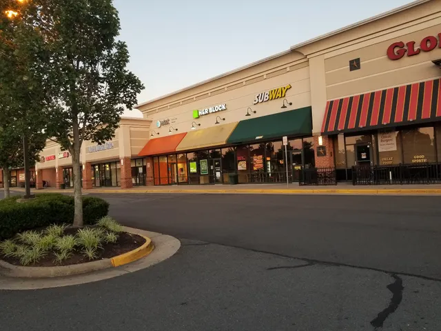 Signal Hill Shopping Center