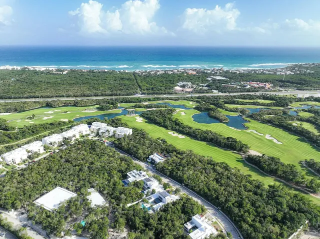 Panther Bay Villa & Golf