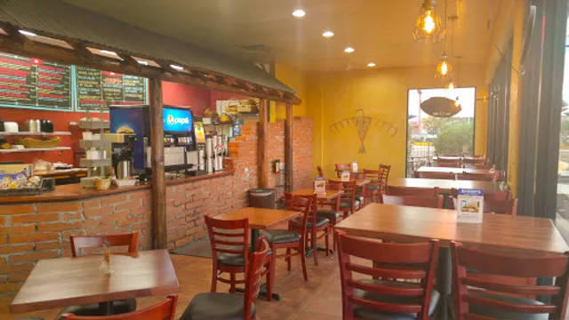 Baggin's Gourmet Sandwiches at Orange Grove