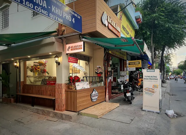 Giò chả Bà Khánh