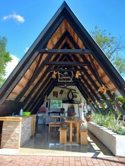 Nyírfás Camping & Motel