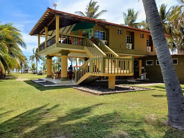 Hotel y Restaurante La Piscina