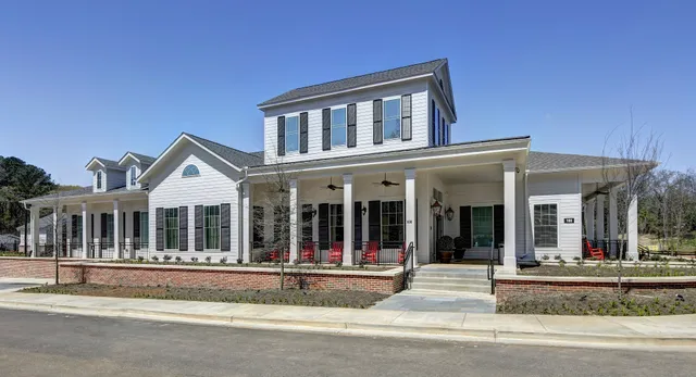 U Club Townhomes at Oxford