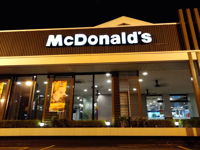 McDonald's Kota Damansara DT