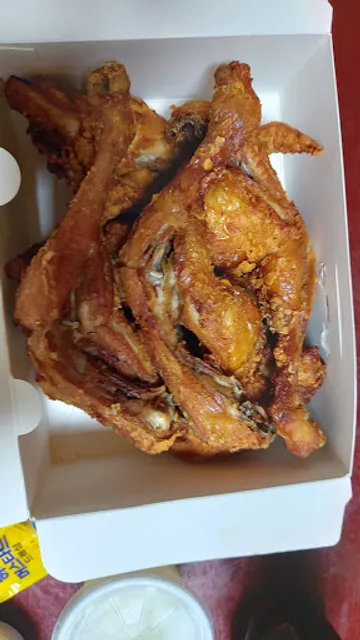 보드람치킨 서구청점