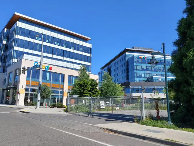 Google Kirkland - Kirkland Urban