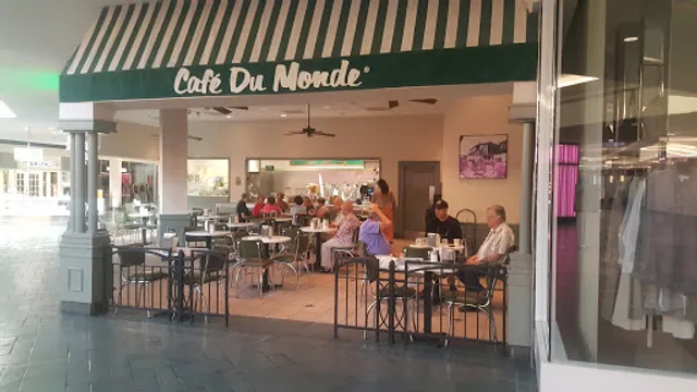 Cafe Du Monde