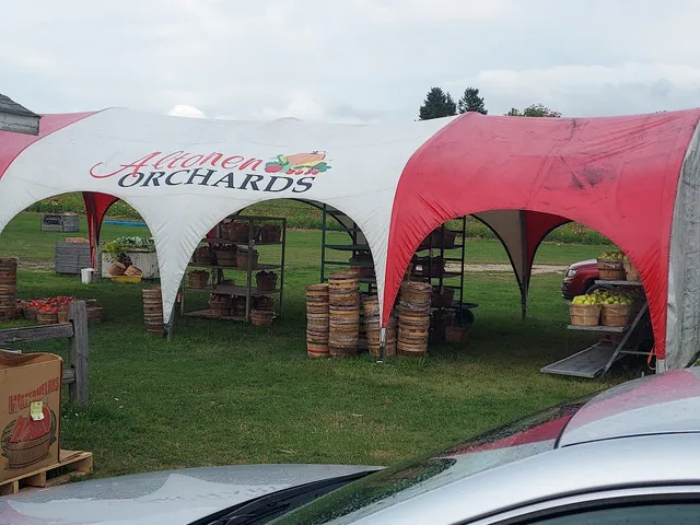 Altonen Orchards US 31 Market