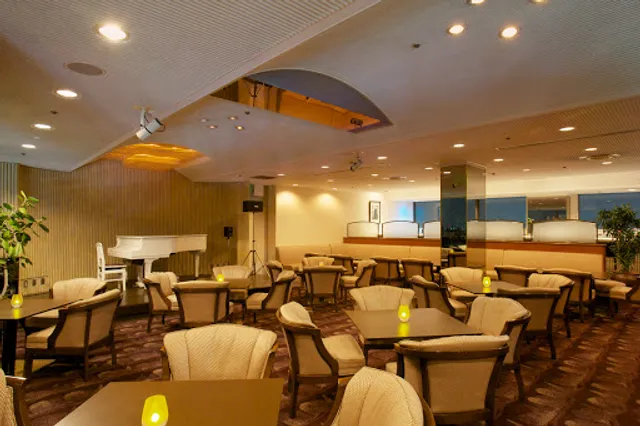 ダイニング＆バー シズリング