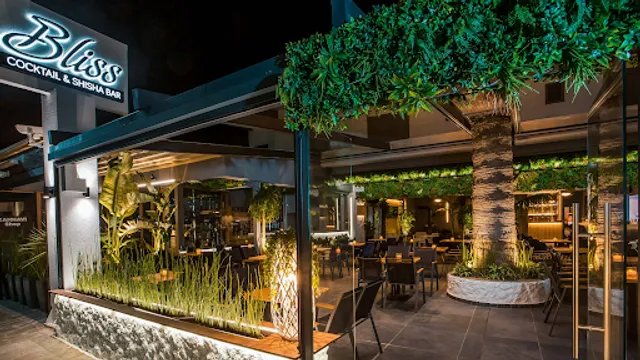 Bliss Cocktail & Shisha Bar