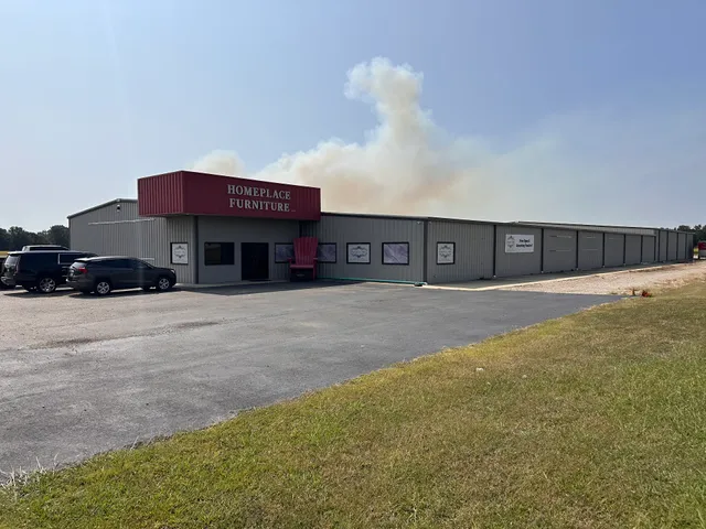 Gracie’s Attic - Premium Flea Market & Antique Mall