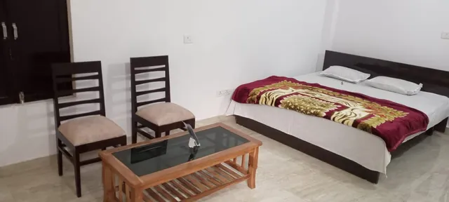 Hotel O Varusiya Guest House