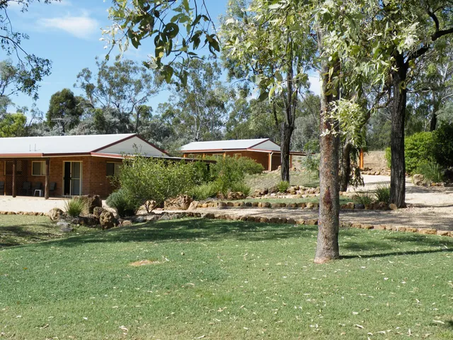 Rubyvale Motel & Holiday Units - An Adults Only Getaway