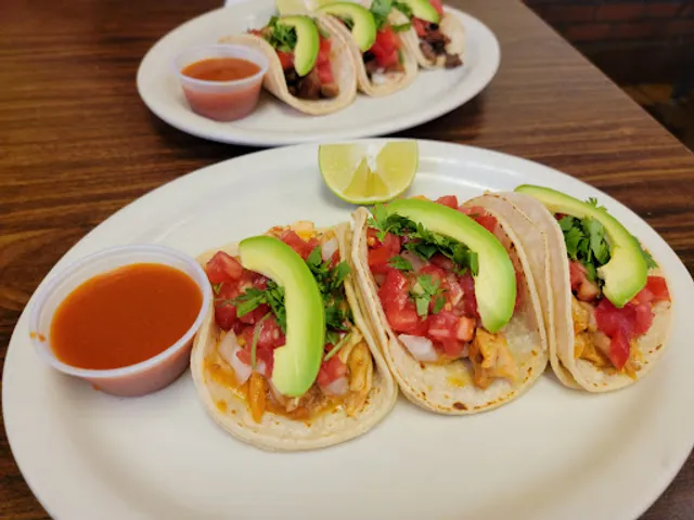 El Salvadoreño Restaurant